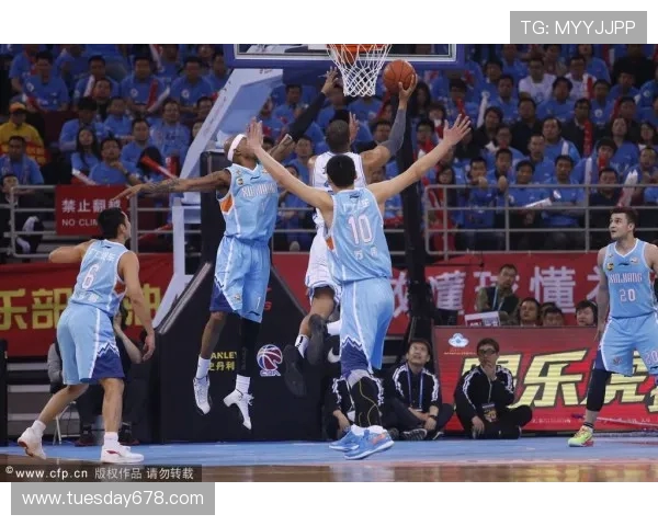 曾凡博今晚将亲临主场观战北京男篮精彩对决